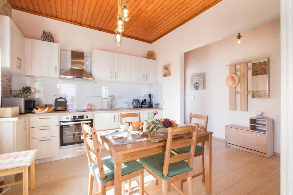 Kitchen and dining area